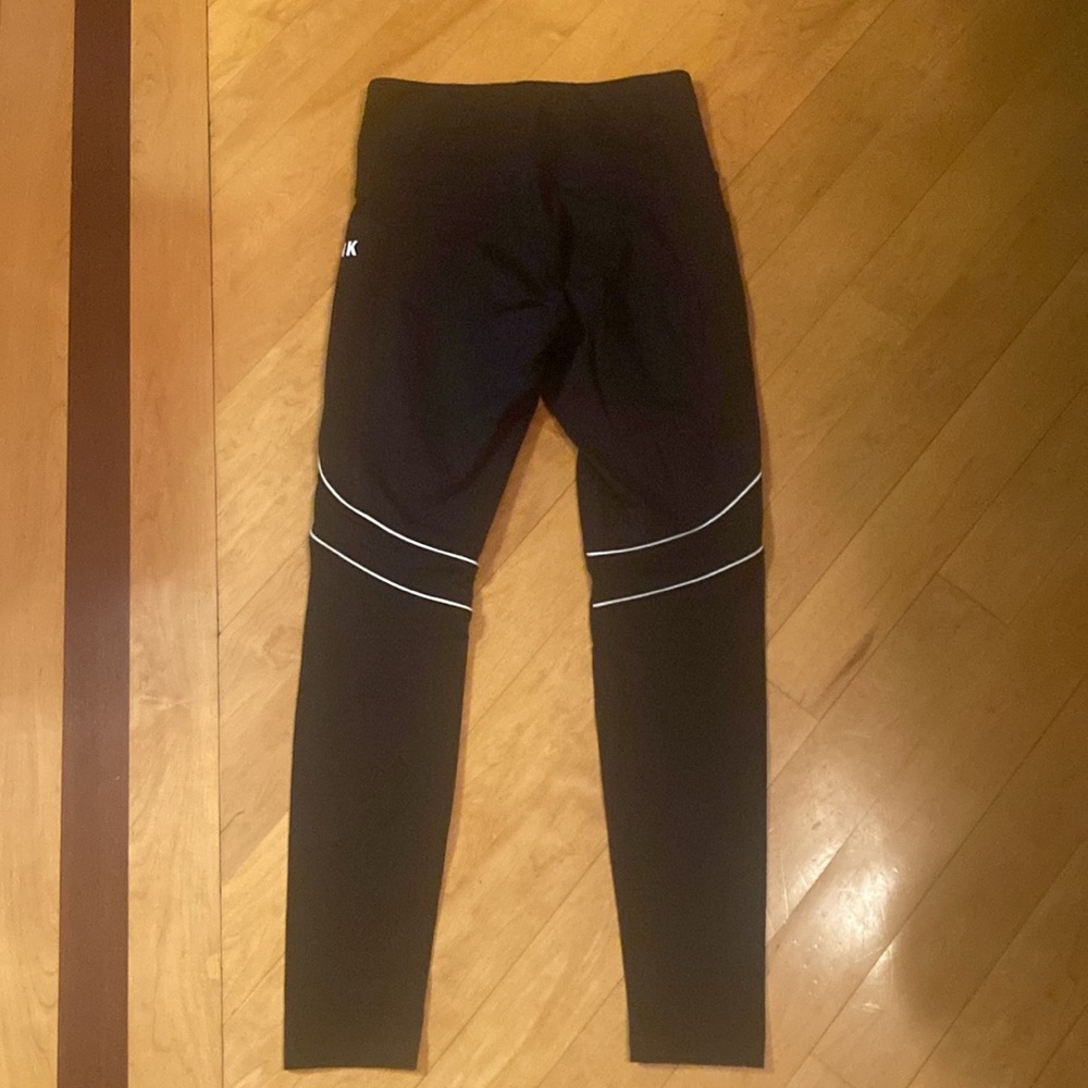 NWOT Victoria's Secret black PINK Yoga Pants - Picture 4 of 8